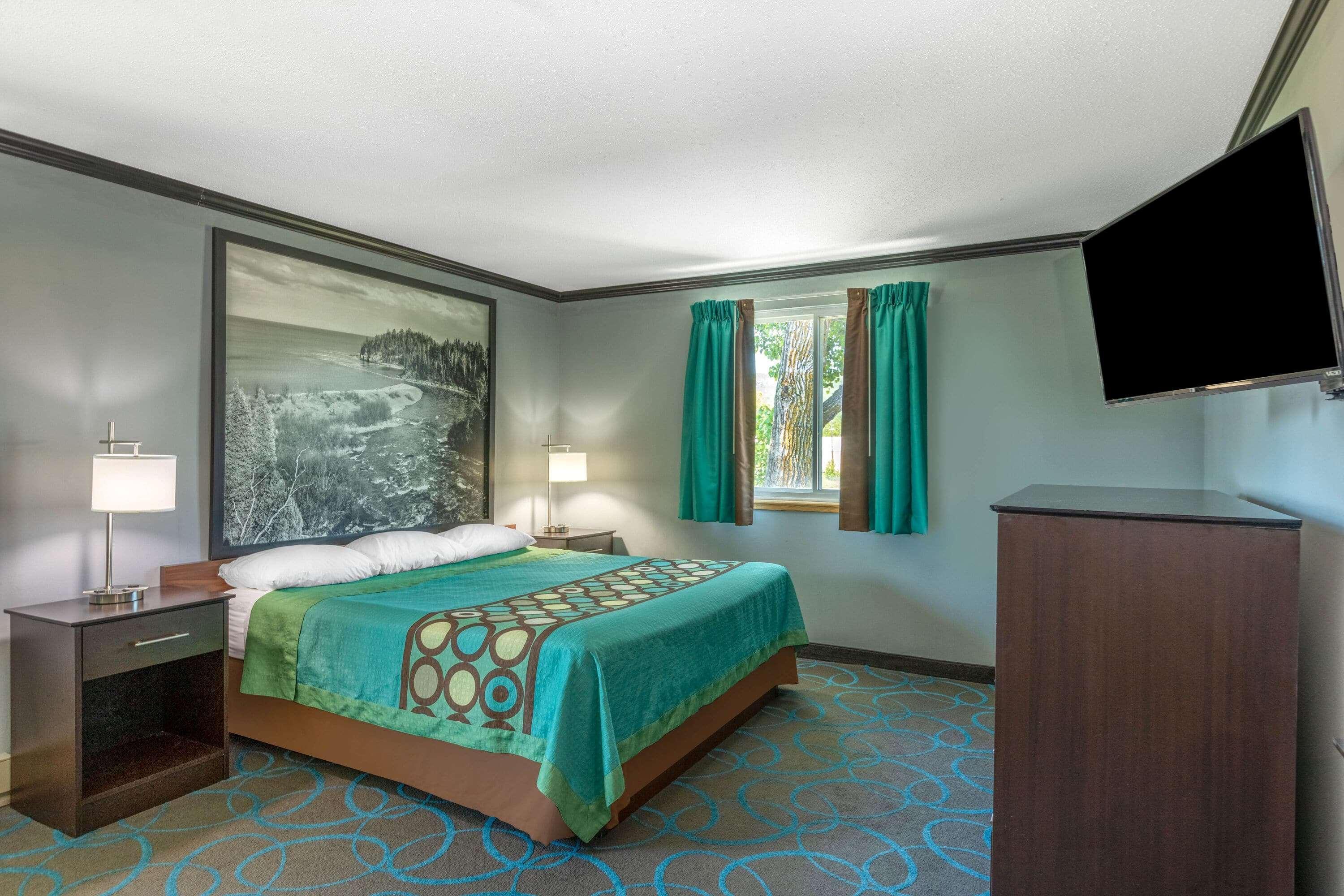 Super 8 By Wyndham Duluth Hotel Eksteriør billede
